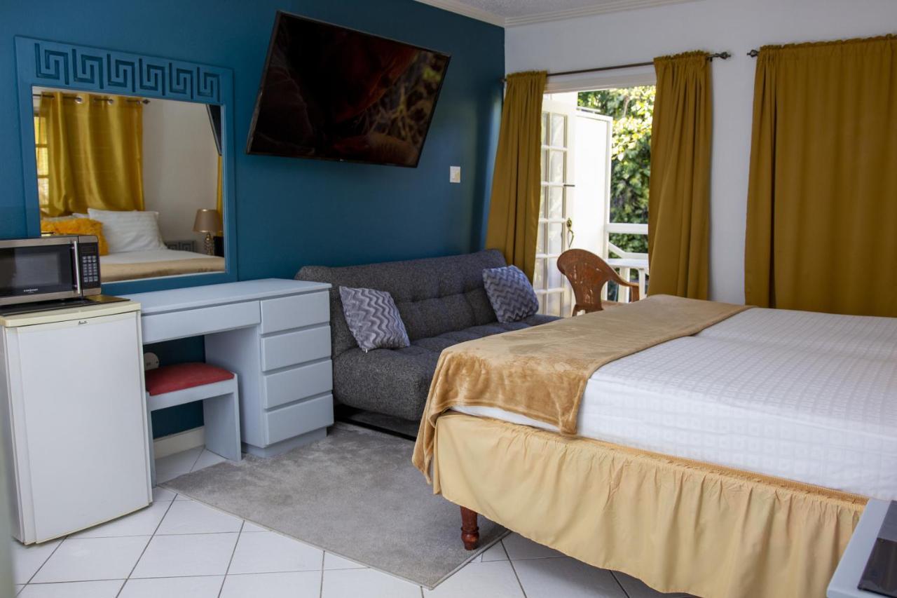 Appartamento E 20 Mystic Ridge Ocho Rios Esterno foto
