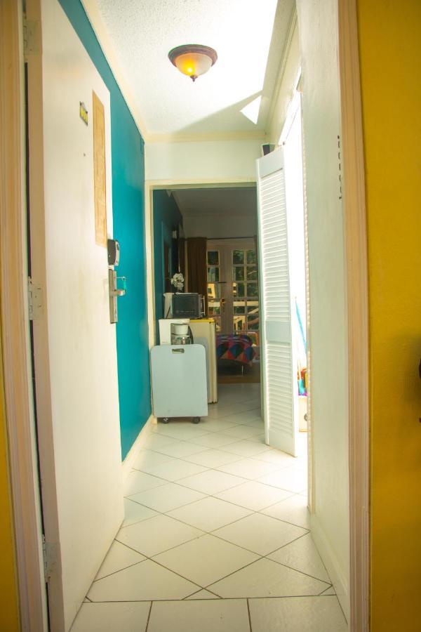 Appartamento E 20 Mystic Ridge Ocho Rios Esterno foto