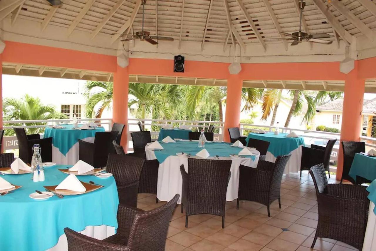 Appartamento E 20 Mystic Ridge Ocho Rios Esterno foto